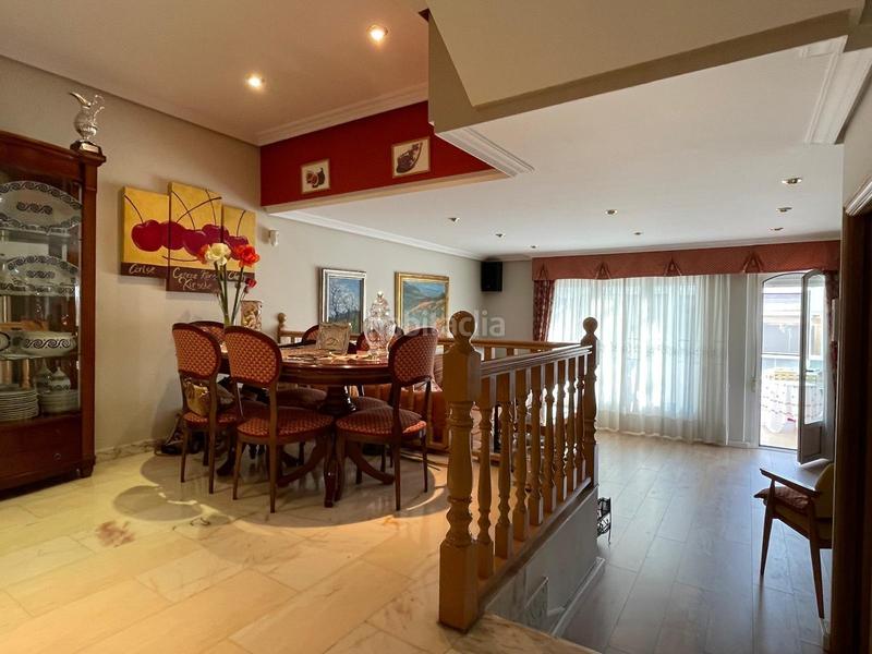 Foto 7aef63fb-1f66-4b0d-80a4-b7af63c6dc1d. Casa adossada amb calefacció aparcament a Centro Ponferrada