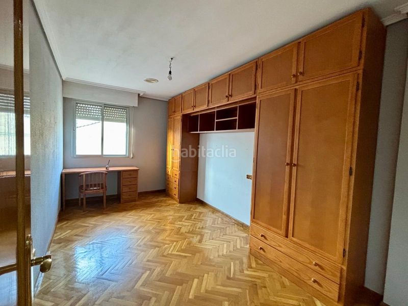 Foto d58bdde1-ebe1-431a-bab0-a44ce357a913. Flat in Flores de Sil - La Placa Ponferrada