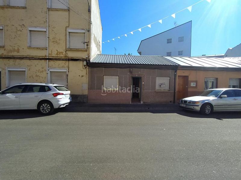 Foto 7dee2c26-eb84-424c-8020-a794825244ca. Casa venta casa en cuatrovientos en Cuatro Vientos Ponferrada