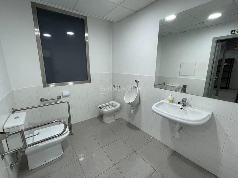 Foto 06c91c72-a696-478c-968d-c097805e02d0. Lloguer local comercial a Centro Ponferrada