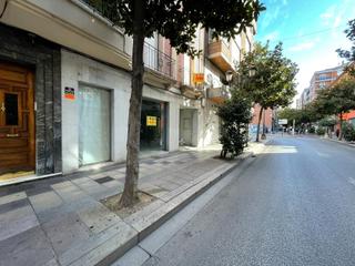 Miete Geschäftsraum in Centro. Alquiler local comercial en el centro de ponferrada