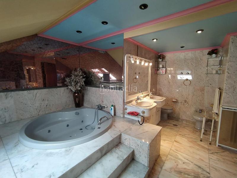 Foto 1b4ac4c3-a50f-4692-a09d-6338b13d1901. Duplex con riscaldamento parcheggio in Zona Alta Ponferrada