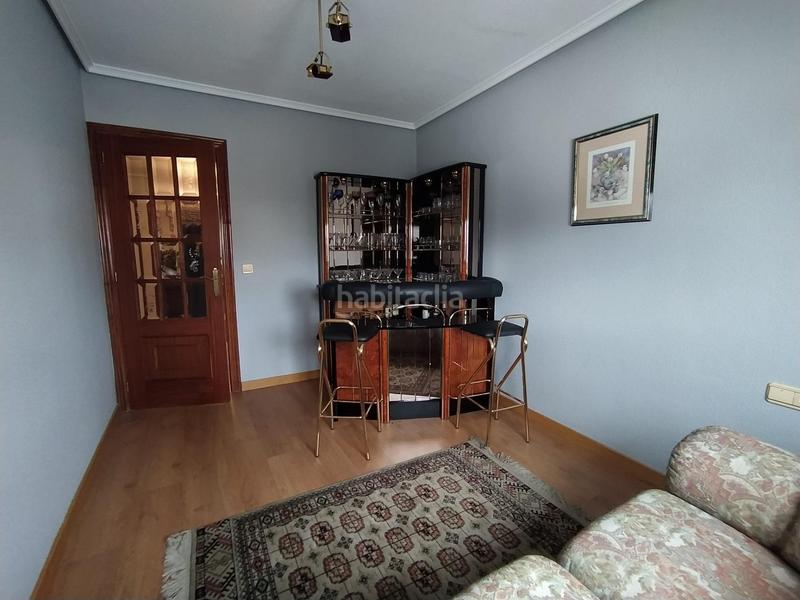 Foto 7664710d-b2df-478d-a4ef-91140bf8a251. Duplex con riscaldamento parcheggio in Zona Alta Ponferrada