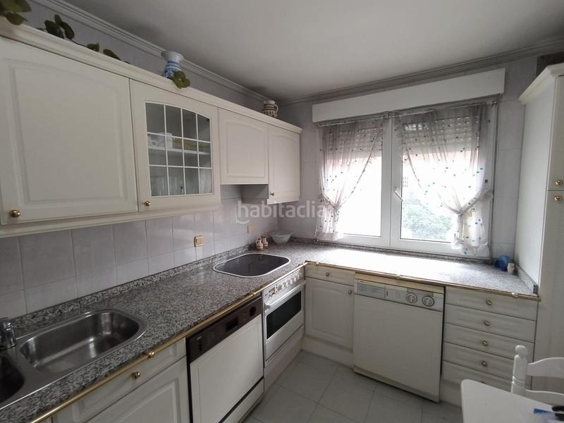 Foto f19a9a86-3b2f-4424-b8b2-e219c0ad39a6. Duplex con riscaldamento parcheggio in Zona Alta Ponferrada