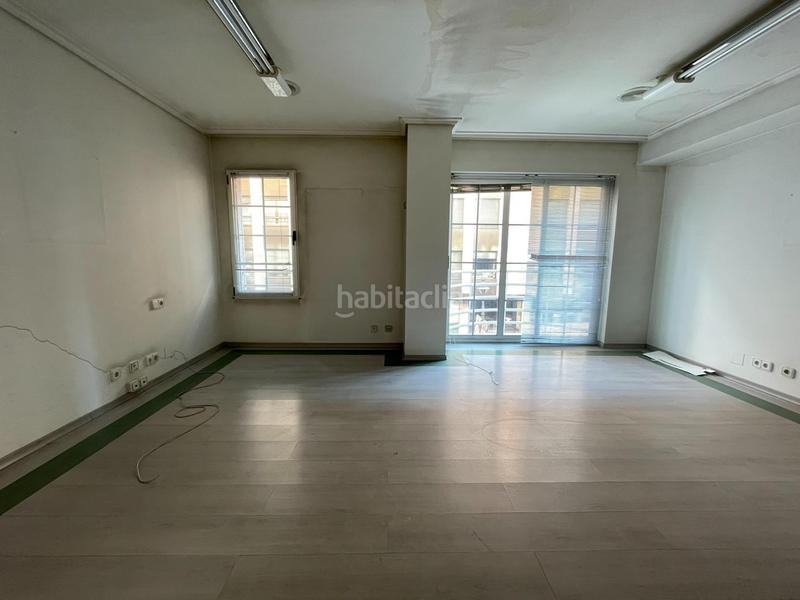 Foto 80e54256-f6da-41bc-9afb-3dca9418f055. Büro in Centro Ponferrada