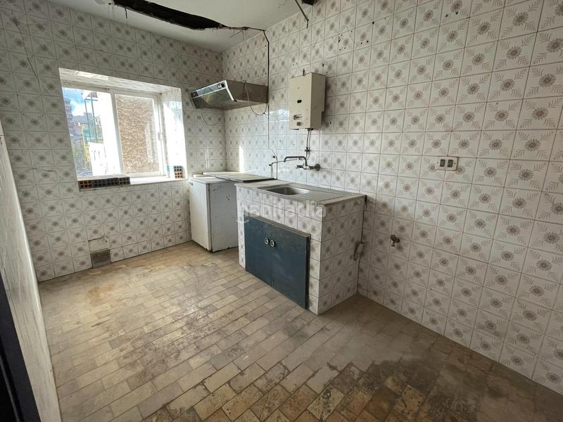 Foto 41e7ca88-4448-4da4-a04f-c4b30d2f491e. Casa in Zona Alta Ponferrada