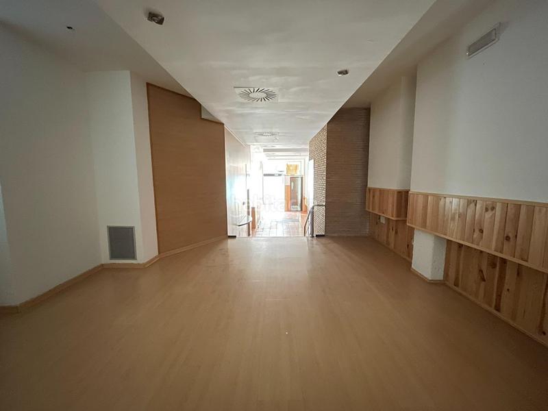 Foto 89e8e4cc-75a1-4e51-9486-7dc826e45ac2. Alquiler local comercial alquiler local zona Centro en Ponferrada