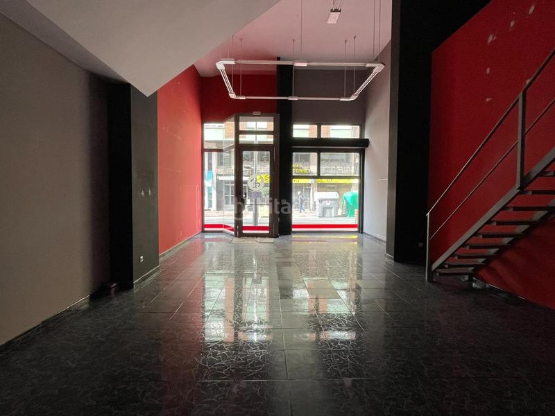 Foto 768e0811-8683-47db-81f0-b20bf2ab55eb. Local comercial a Centro Ponferrada