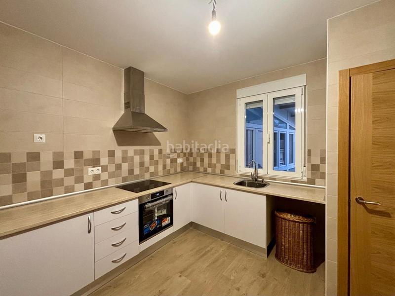 Foto 3146c99f-f2c7-416a-b72d-22df42948925. Lloguer apartament amb calefacció a Castropodame