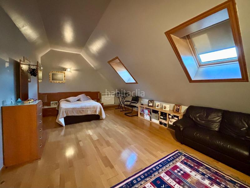 Foto 011d66fb-bafe-4aec-a5b3-2f8f436b31d0. Casa a schiera con riscaldamento parcheggio in Centro Ponferrada