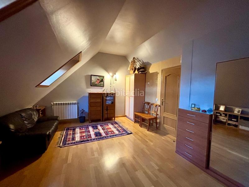 Foto a3094ad6-f1e2-43c3-b3b6-8701ce206182. Casa a schiera con riscaldamento parcheggio in Centro Ponferrada