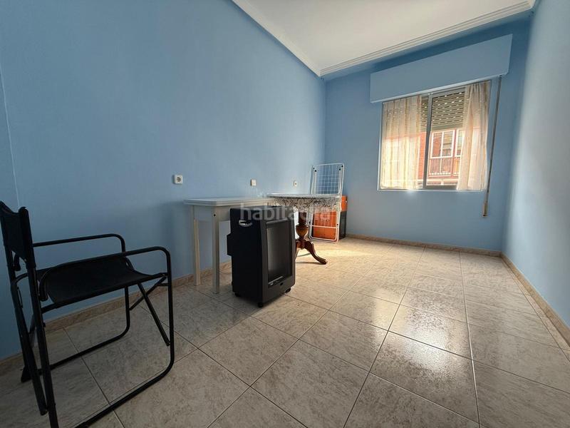 Foto 87083657-3adc-435b-a03c-b5b3b0c0fb2a. Pis amb calefacció a Zona Alta Ponferrada