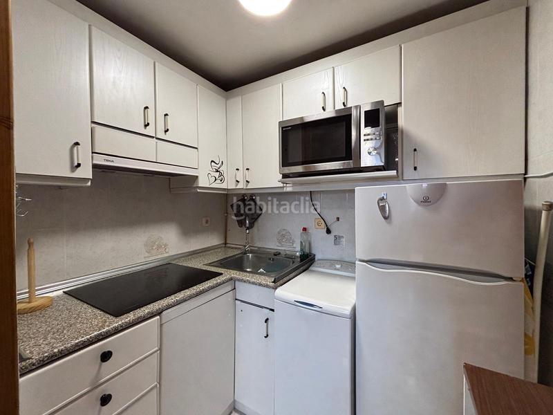 Foto 7e2eab6a-521e-4ba0-aec0-47cb9ba8176f. Alquiler apartamento alquiler apartamento en la avda de america en Ponferrada