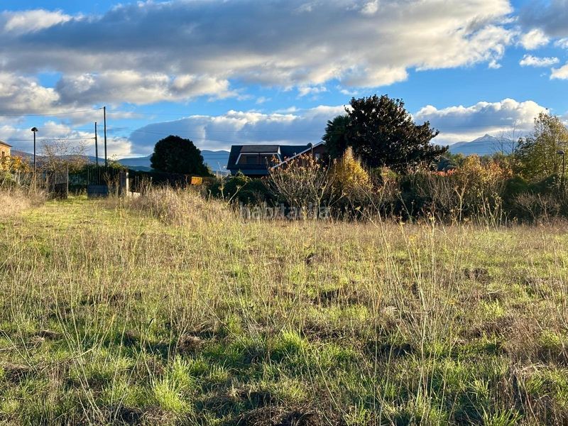 Foto 4fec89cb-008b-4195-b399-a1751ea20d7a. Terreno residencial venta finca urbana en campo con casita de verano en Ponferrada