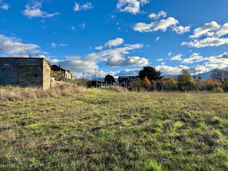 Foto 5b09e4df-238e-41e5-bd6e-6c3f4a6a7c2d. Terreno residencial venta finca urbana en campo con casita de verano en Ponferrada