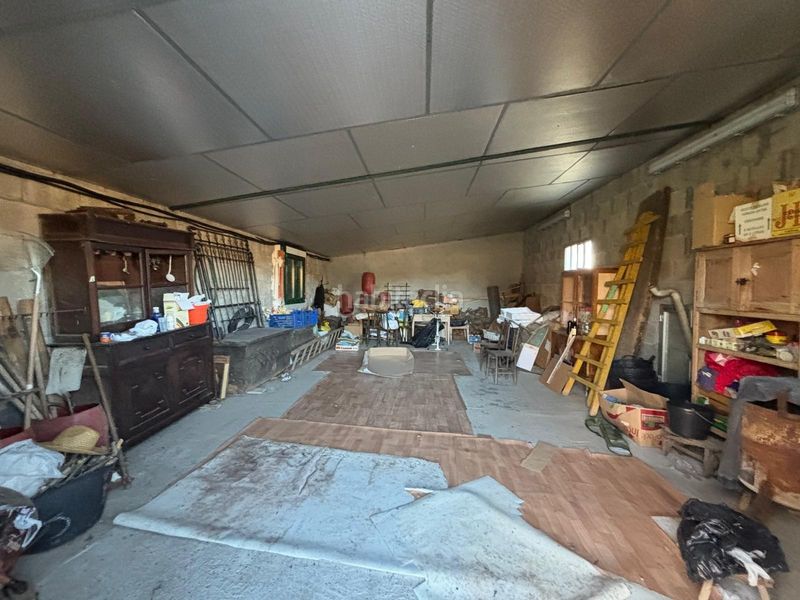 Foto 70105698-a2e8-460f-88b6-1eed62cc75b3. Terreno residencial venta finca urbana en campo con casita de verano en Ponferrada