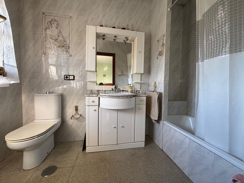 Foto 035339ea-80b5-4298-9c2e-4d1f55380418. Chalet venta de casa unifamiliar en Cabañas Raras