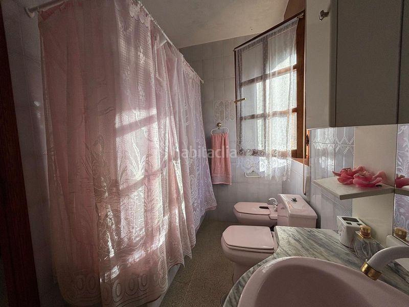 Foto c646e635-b728-4c43-ad2e-204c40ebd563. Chalet venta de casa unifamiliar en Cabañas Raras