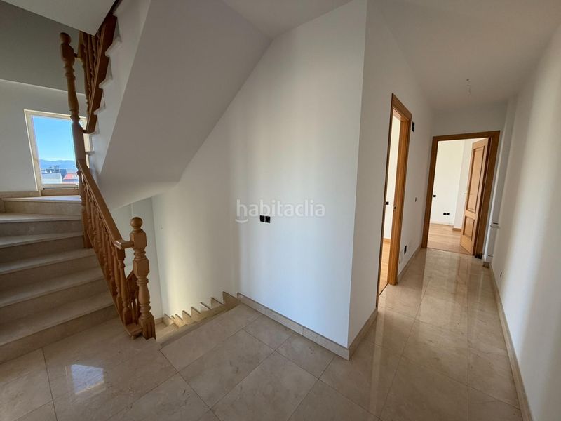 Foto 40033ea9-ff71-40b8-8498-8a33d82733d2. Casa aparellada a Cacabelos
