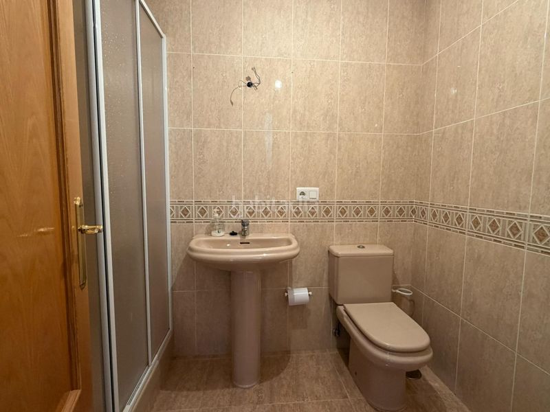 Foto d4f82716-c253-4a78-9b52-87db972df0f8. Casa adossada amb calefacció aparcament a Camponaraya