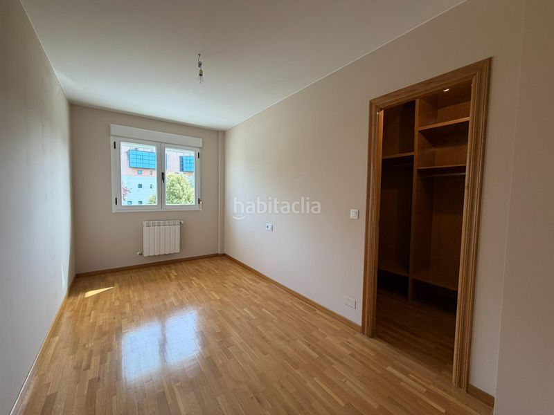 Foto d8b79bbf-6532-4af1-8060-7fb3cda33328. Casa adossada amb calefacció aparcament a Camponaraya
