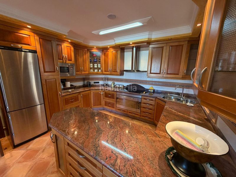 Foto 337c55e0-26b5-4a7e-a841-0614464340e2. Xalet amb aparcament a Cacabelos