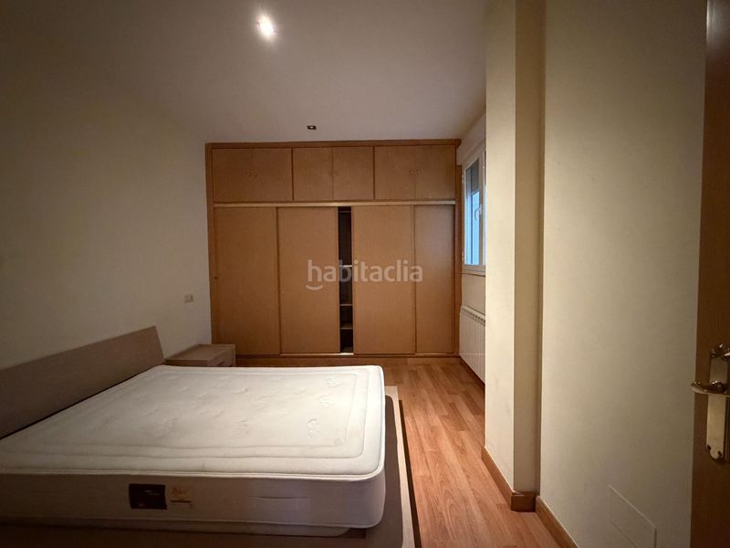 Foto b6e23cca-71b0-4fe9-81cb-6675a1c1cd76. Apartament amb calefacció a Zona Alta Ponferrada