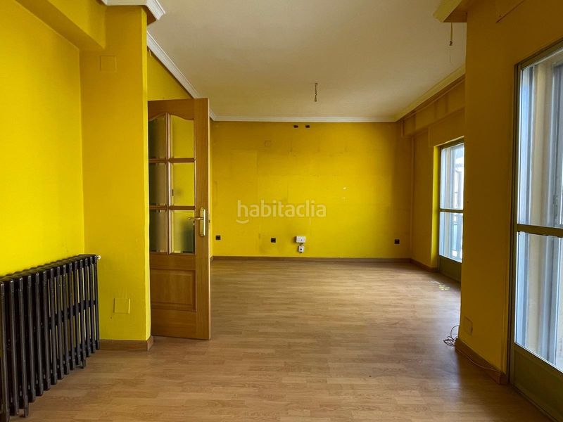 Foto 0dc42d09-4e63-4236-8b86-91a3ec340896. Pis amb calefacció a Centro Ponferrada