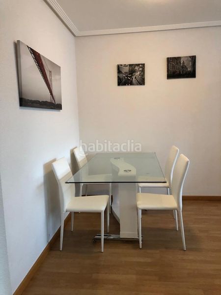 Foto e291bac1-902f-4362-ad75-53cc53a4f275. Apartament amb calefacció aparcament a Zona Alta Ponferrada