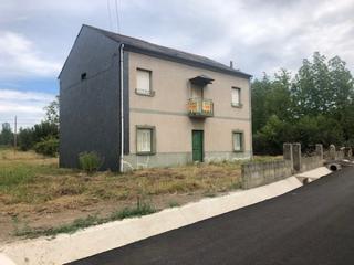 Maison en El campo 71. Venta casa con terreno en villadepalos