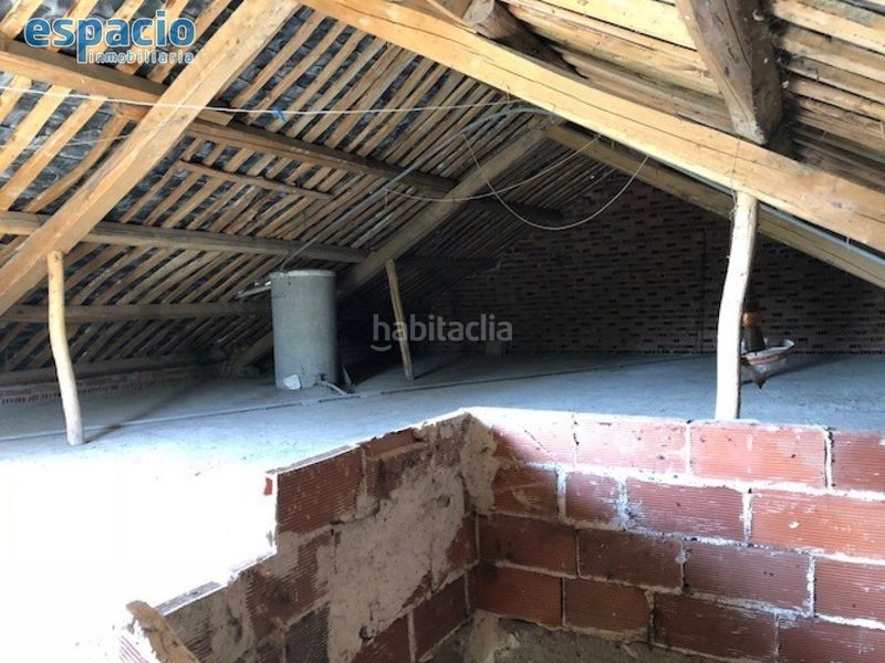 Foto 616de8fa-db11-444c-96b3-31816516aa32. Casa a calle calle campo 1 a Carracedelo