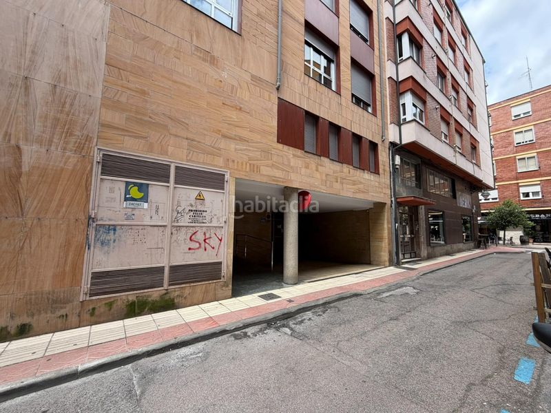 Foto 98d3e94d-38e0-4618-80c6-c9063e4bc061. Aparcament cotxe a Centro Ponferrada