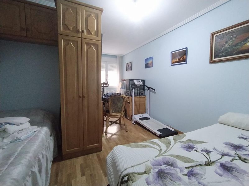 Foto 7644c858-2e10-491a-a237-12a5edab0fd0. Apartament amb calefacció a Zona Alta Ponferrada