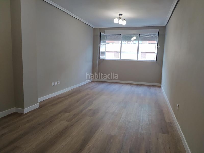 Foto 9c19eedd-5da3-46d4-8e0e-e9278ef55130. Pis amb calefacció a Zona Alta Ponferrada