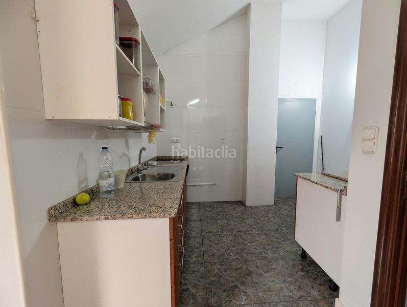 Foto 06ac4d72-22e5-4fd3-89ae-ca76e4629803. Dúplex amb calefacció aparcament a Zona Alta Ponferrada