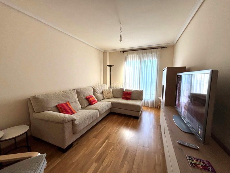Foto 1aa5ccc6-43bb-47b0-bf85-c4483733b2d2. Apartament amb calefacció aparcament a Zona Alta Ponferrada