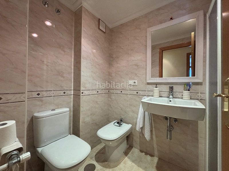 Foto e3f4b69c-fd77-4747-98aa-e933ed9ede9e. Apartament amb calefacció aparcament a Zona Alta Ponferrada