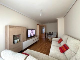 Apartament a Zona Alta. Apartament en venta zona puente boeza en ponferrada