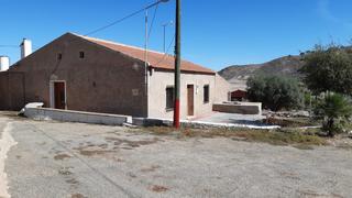 House in Perín. Se vende terreno en perín con vivienda
