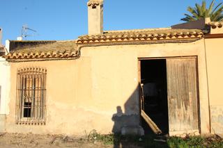 House in La Magdalena - Molinos Marfagones. Se vende casa con terreno vallado en el pozo de los palos