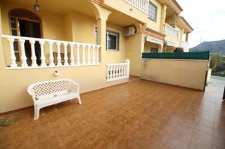 Chalet à Canteras. Se vende dúplex en muy buena zona de canteras