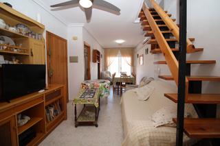 Etagenwohnung in Centro. Se vende piso dúplex en los alcázares