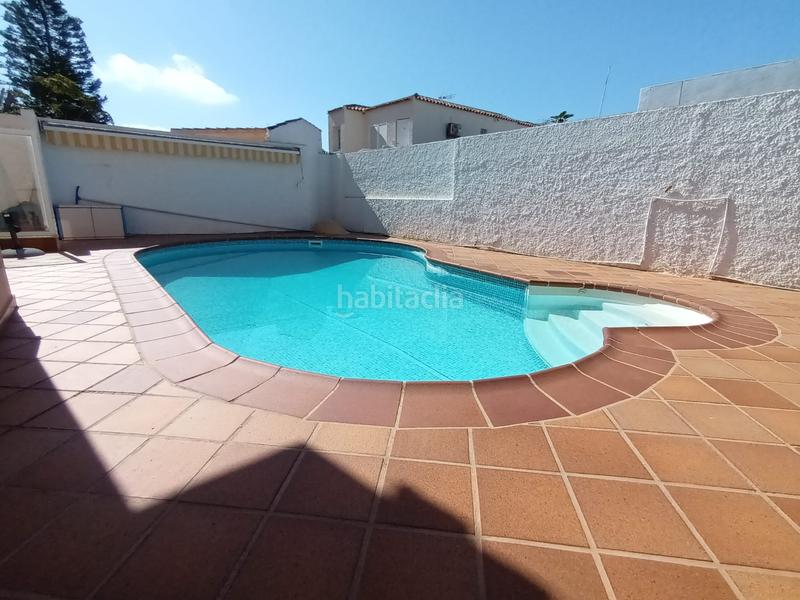 Foto 53a1980d-96c1-4219-beff-b174beea6d67. Chalet with fireplace heating parking pool in Playa del Galán Manga del Mar Menor (La)