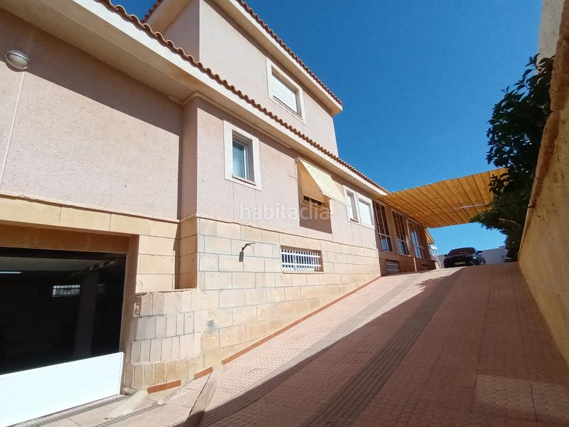 Foto a10a98e2-5515-407d-9b3d-ef10f6afc8e1. Chalet with fireplace heating parking pool in Playa del Galán Manga del Mar Menor (La)