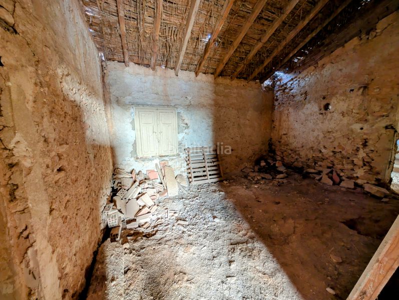Foto dbfe4b48-baa2-4ad4-bb76-be8586094a69. Casa amb aparcament a Roldán Torre - Pacheco