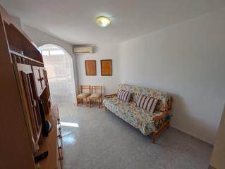 Pis  Avenida playa honda. Se vende piso en playa honda