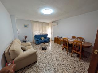 Piso  Calle san jos. Piso bajo a 300 metros de la playa