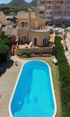 Chalet  Calle río genil. Se vende chalet independiente en playa honda