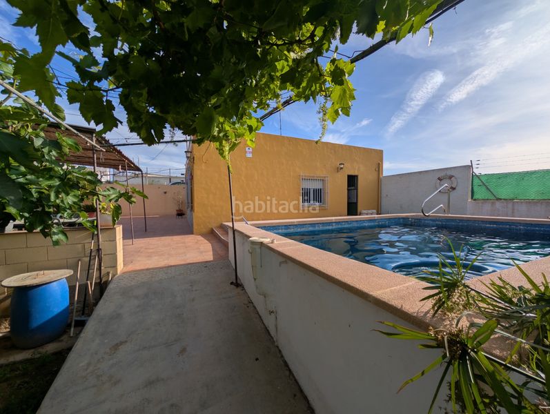 Foto 1c7aacee-513d-4392-b55f-f35e9ff3c303. Masia amb xemeneia piscina a Perín Cartagena