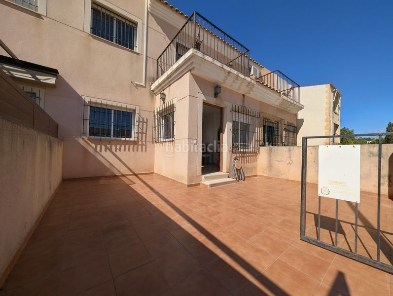 Foto 9b17132d-d2ce-41fa-82b9-4c3af0b4defb. Casa aparellada amb aparcament a La Palma Cartagena